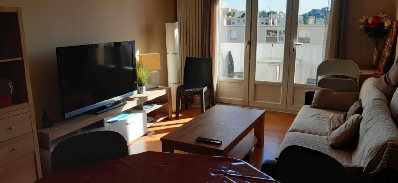 La Marjolaine Apartment Кан Екстериор снимка